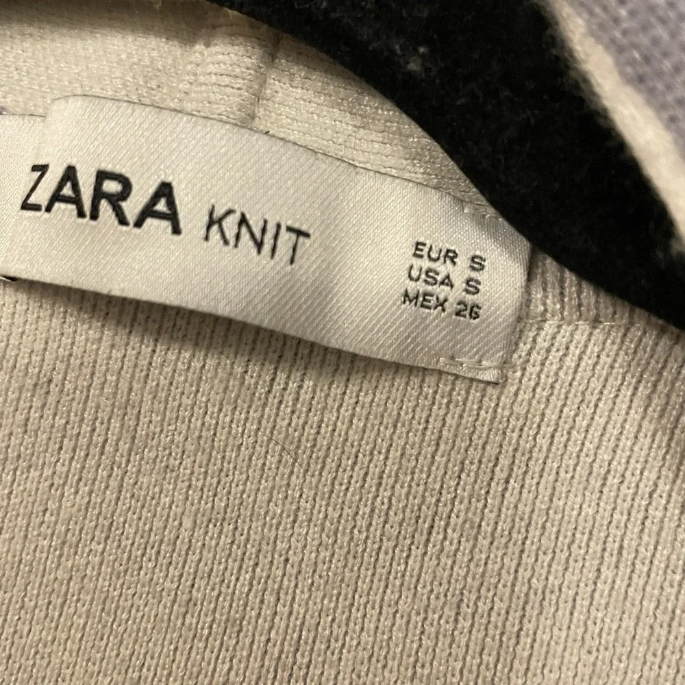 Zara Knit Long Cardigan Size Small Charcoal Gray With Piping Pockets Comfortable